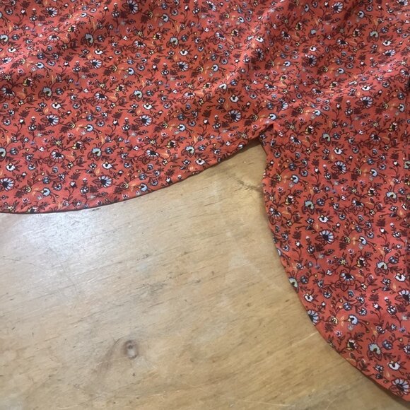 Abercrombie Womens Top Blouse Rusty Orange Floral Size L Long Sleeve Tie Front - Picture 10 of 10
